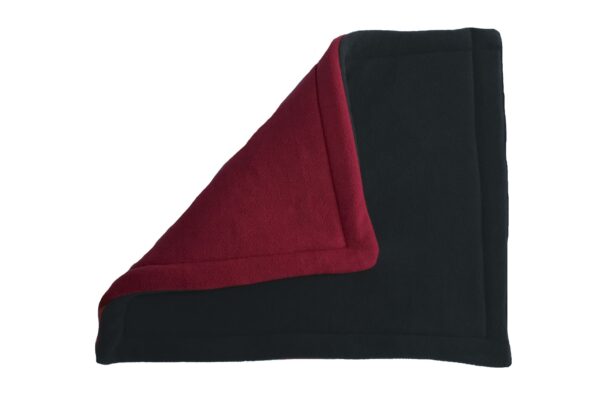HRIKU CATNIP MAT FOR CATS - SMALL (BLACK-MAROON)